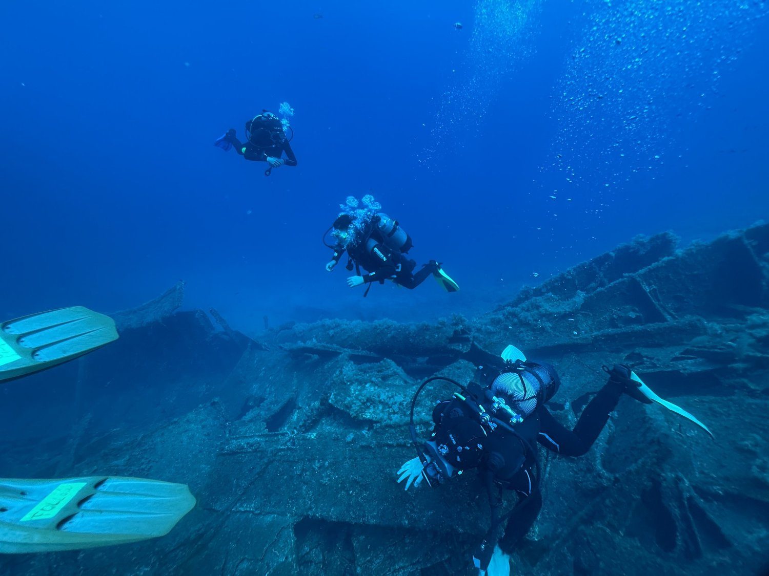 Wreck diving photograph 10