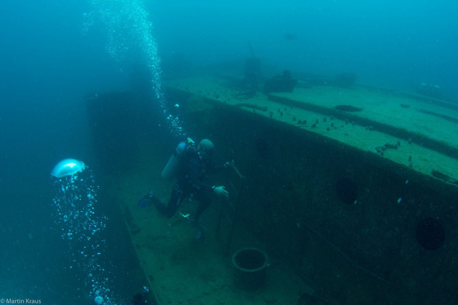 Wreck diving photograph 17