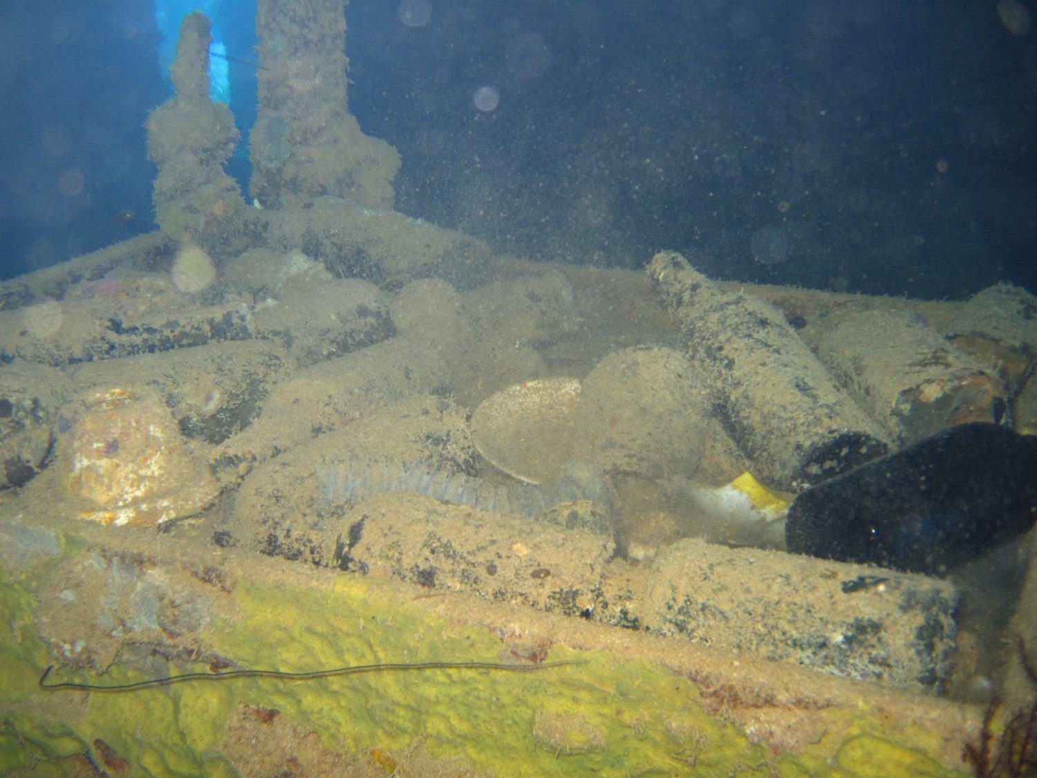 Wreck diving photograph 34